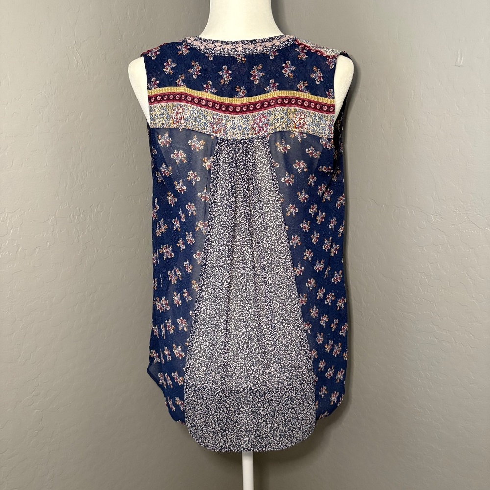 Knox Rose Sleeveless Floral Sheer Tie Front Top Size Small - Picture 2 of 8